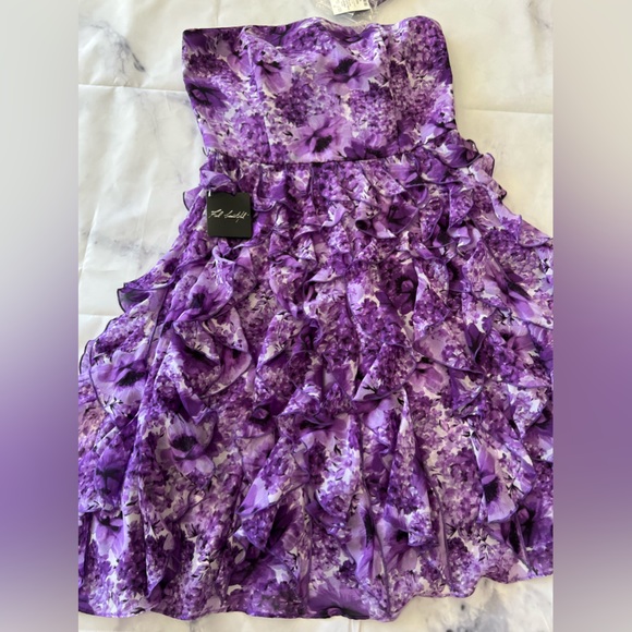 🍒🤍LAST PRICE🍒🤍 WHITE HOUSE BLACK MARKET spring cascade purple dress ✨ - Picture 9 of 16